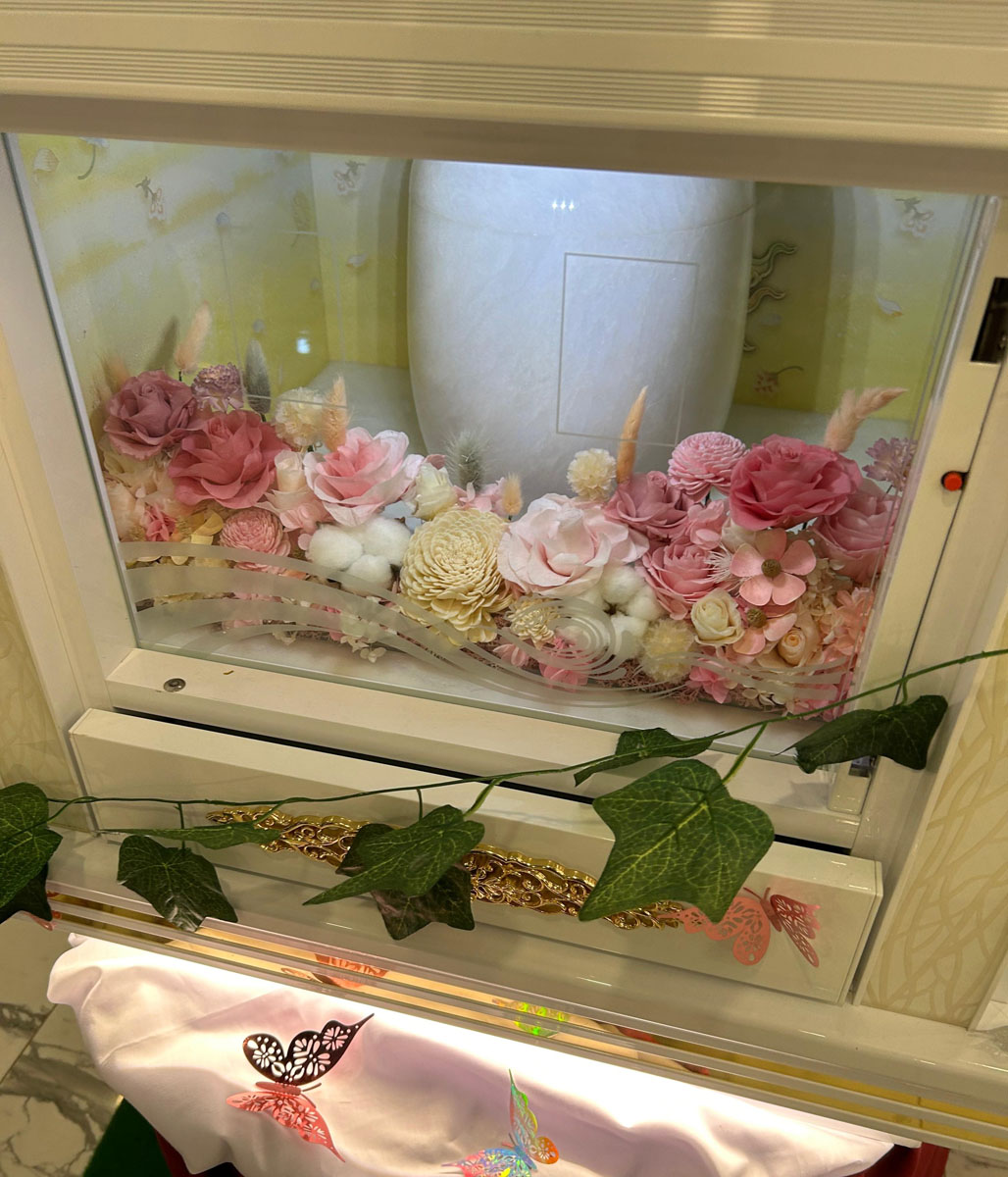 Urn Placement